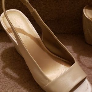 AK Anne Klein Shoes